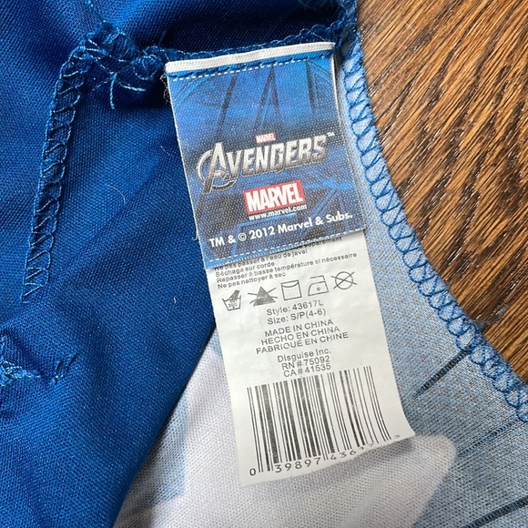 Captain America Halloween costume - Picture 7 of 10